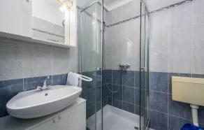 1 bedroom stunning home in Sveti Lovrec - Image 2