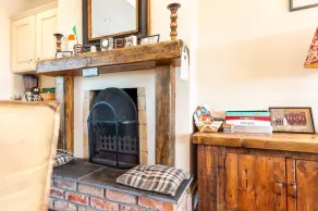 3 BEDROOM , 2 BATH Sleeps 8 - WILD ATLANTIC WAY, WITH OCEAN VIEWS ,KINSALE, CORK - Image 2