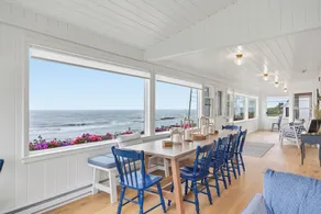 The Breakers Inn - Image 3