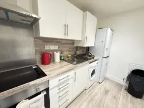 Ensuite Rooms Near Heathrow - Image 3