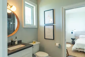 Rare Waterfront Gem In Blue Mountain/Collingwood! Less than 2hrs from Toronto! - Image 4