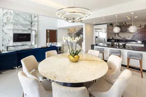 Stylish Luxury 3-Bdroom Loft in Premium Mexico Location - SPACE AVAILABLE BOOKIN - Image 5
