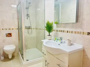 PERIDOT, 2 br with garden, parking, Addenbrookes, Nr - Image 3