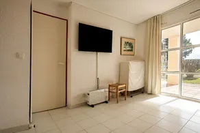 Appartamento 'Coté Jardin, Villa De Cap Esterel' con vista mare, piscina in comune e Wi-Fi - Image 2