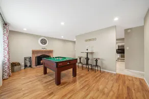 Cozy home w/ pool table-Family getaway - Image 2