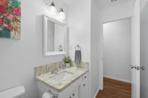 The Cozy Rustic Sequoia Wi-Fi & 2 Garage - Image 3