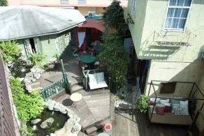 One32 Guest House - Image 4