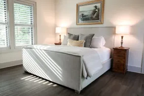 Luxury 2 BDR home w/ outdoor decks and dock on Bayou Castine. - Image 4