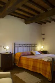 Holiday Apartment Il Piccolo Noce - Sage Apartment - Image 3