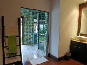 Charming and luxurious 3 bedroom villa with private pool and maid - Image 3