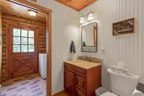 Shimmering River Retreat - Image 2