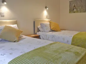 3 Schlafzimmer Unterkunft in Cemlyn near Amlwch - Image 5