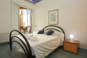 Appartement à 10 mètres de la mer pour 4 personnes au centre, wi-fi gratuit - Image 3