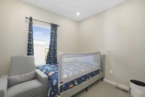 New Modern Luxury Townhome - Image 4
