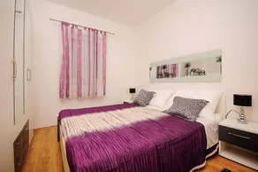 House Boze - Image 5