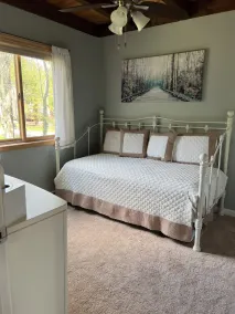 Beautiful 3 bedroom updated home in the gated community, The Hideout - Image 5