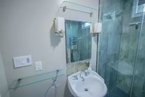3-bedroom vacation home 5 minutes from High Point University - Image 5