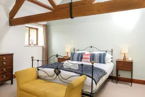 Glyme Flat Peaceful Country Retreat - Image 4