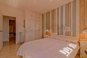 Villa with private pool and beach - Image 5