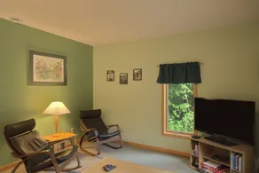 Woodland Lodging - Image 2