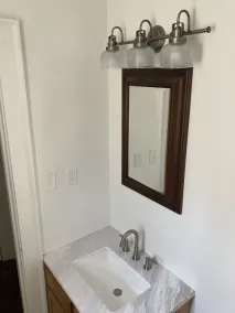 Rent A Room In This Spacious Victorian - Image 3