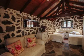 Beautiful natural stone house with terrace in secluded location - Image 3