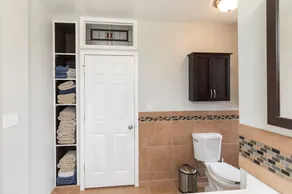 Golden Goose  Huge 5+ BR 3 bath 3 Miles to Cincy - Image 5