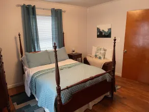 Up north retreat in the heart of Indian River! Available all seasons - Image 5