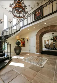 Bel Air Mansion / Maison / Villa - Image 3