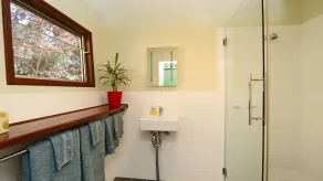Ashton Retreat - Perfect Adelaide Hills Getaway - Image 2