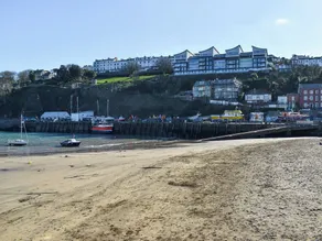 3 bedroom accommodation in Ilfracombe - Image 5