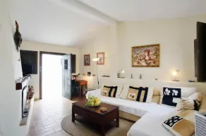 Casa mágica em uma aldeia fantástica - Image 4
