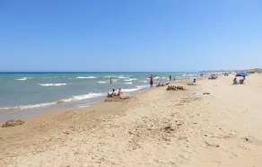 Cozy Apartment In Torrevieja With Wifi - Image 3