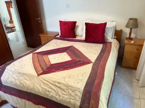 Stunning 3 bed 3 bath front line villa in  the heart of Coral Bay - Image 5