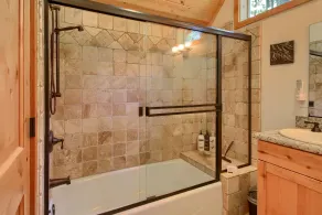 Maison de luxe à l'intérieur des portes de Yosemite et à seulement quelques minutes du fond de la vallée - Image 3