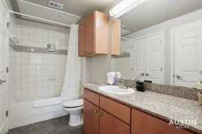Extremely Comfortable King Beds in Super Cute Apt - Image 3