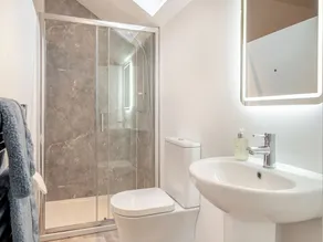 A converted barn oozing luxury and style throughout. - Image 2