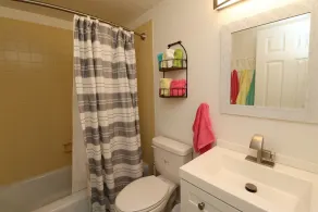 Creston House 4A - Image 2
