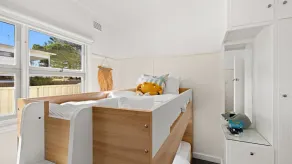 Cute Beach Cottage - Absolute Beach Front - Image 5