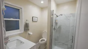 3B/2Bth + Dinning in Historical Tower District - Image 5