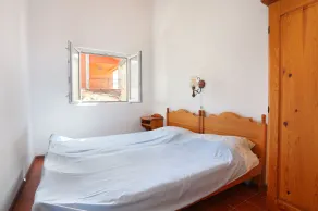 Three bedroom apartment near beach Vinišće, Trogir (A-18674-a) - Image 5