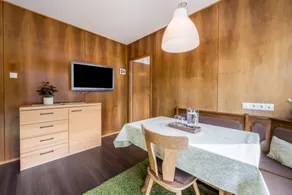 Appartement \"Sciadules\" avec vue sur la montagne, Wi-Fi, jardin et terrasse - Image 2