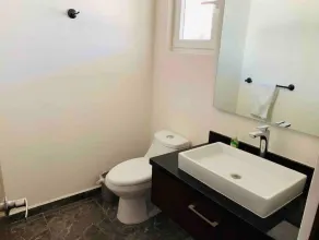 Beautiful house with pool very close to the beach! - Image 4