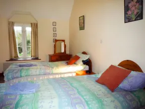 Stone Cottage Kenmare by Trident Holiday Homes - Image 5