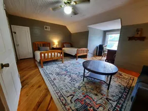 120 year old home located in the heart of Mayberry and the Yadkin Wine Valley - Image 4