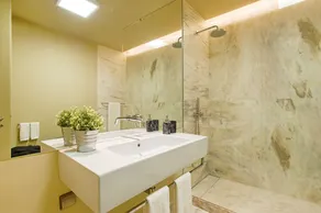 Lisbon Finestay 8 Building Apartments - Image 5