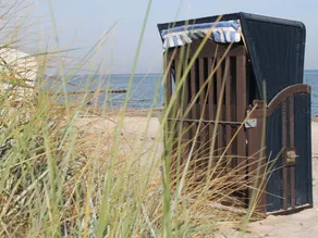 simpático apartamento de 3 assoalhadas com jardim uso perto da praia - Image 5