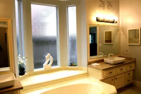 Modern Custom Home in Prestigious Champions Golf Club Community - Image 4