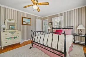 Serendipity | Classic Chincoteague Home Walk to Main Street w/ Screened Porch & First-Floor Bedroom - Image 5
