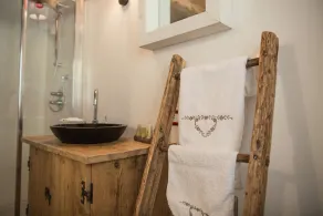 romantisk høhus gårdhytte på hø senge med wifi sauna haven - Image 5